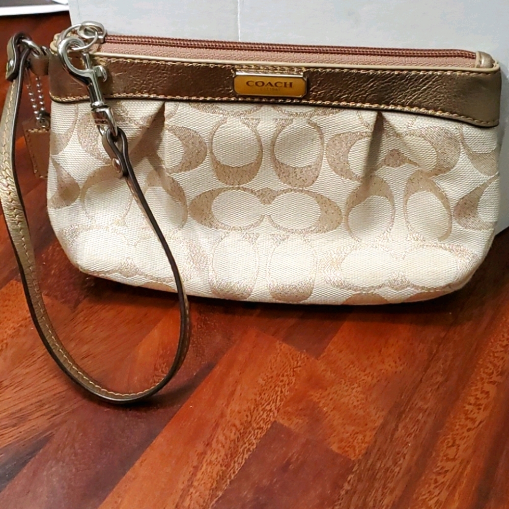 Coach wristlet